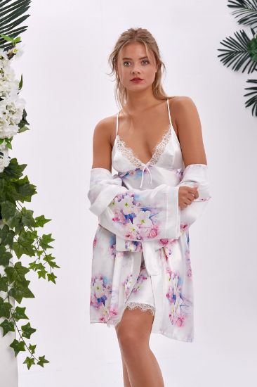 Leylak Saten Çiçek Desenli Gecelik Sabahlık Takım