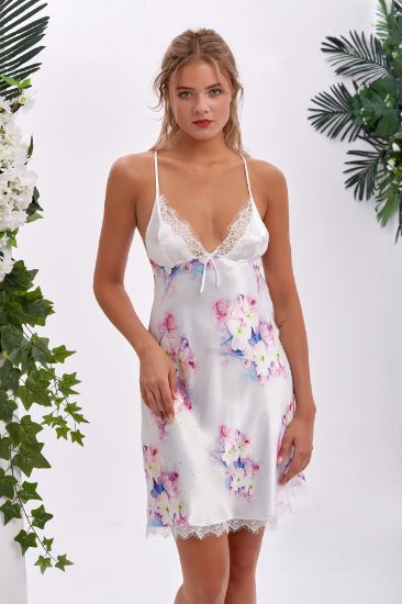 Leylak Saten Çiçek Desenli Gecelik Sabahlık Takım