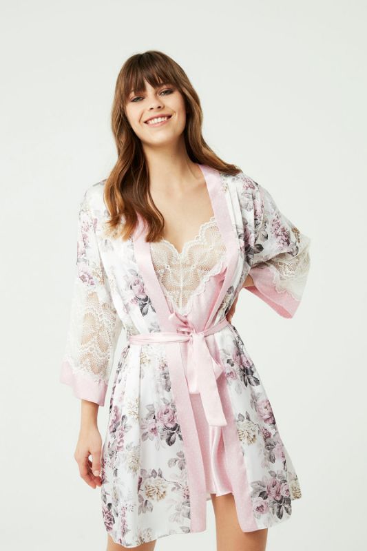 Vintage inspired oversized scream hoodie