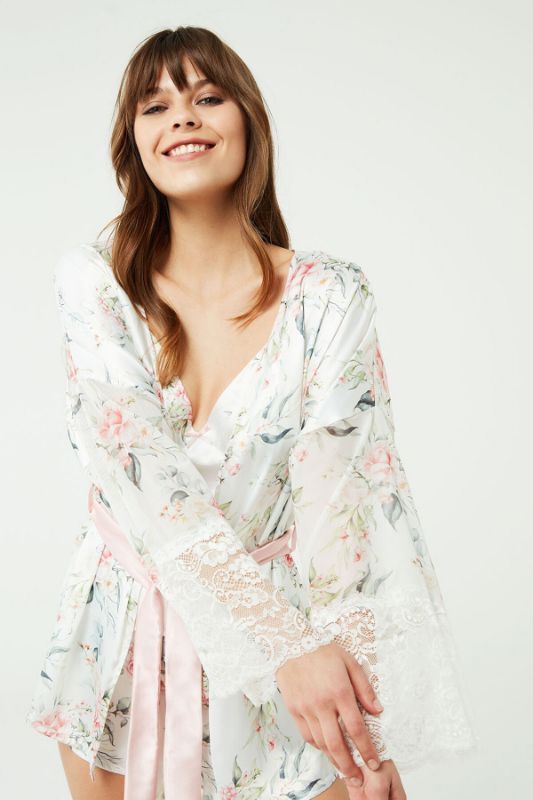 Vintage inspired oversized scream hoodie