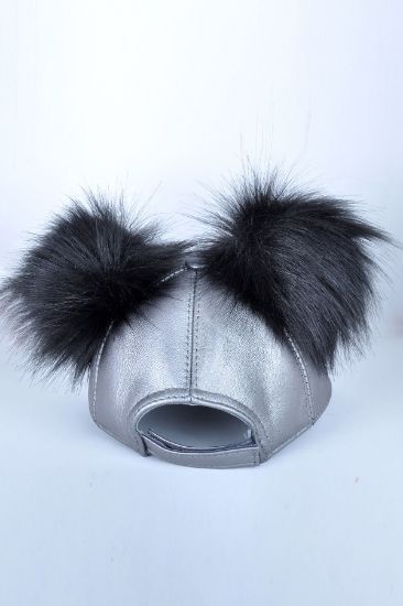 Çift Siyah Ponponlu Gümüş Deri Şapka