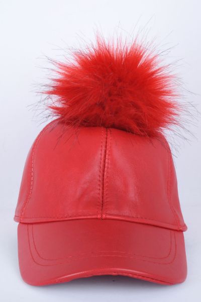 Kırmızı Tek Ponponlu Deri Şapka