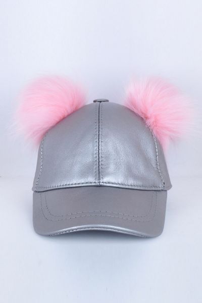 Çift Pembe Ponponlu Gümüş Deri Şapka
