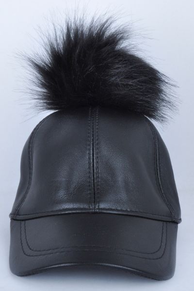 Siyah Tek Ponponlu Deri Şapka