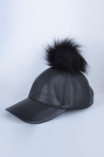 Siyah Tek Ponponlu Deri Şapka
