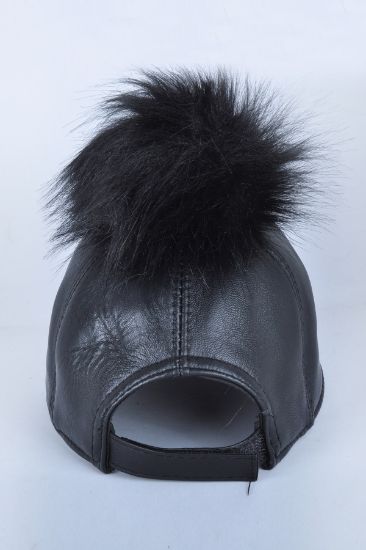 Siyah Tek Ponponlu Deri Şapka