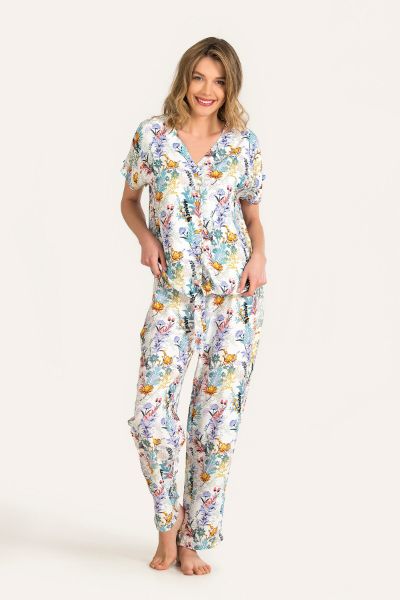 Çok Renkli Çiçek Desenli Kısa Kollu Pijama Takımı