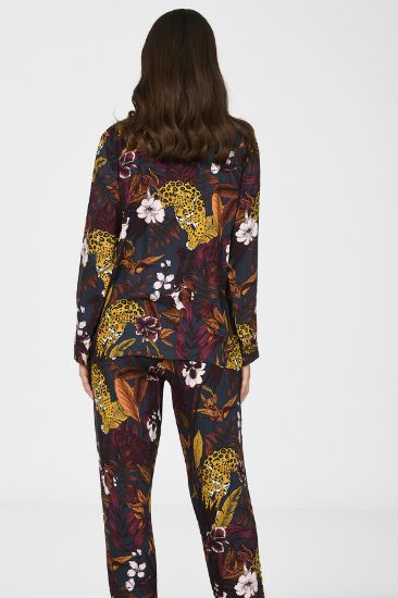 Kaplan Desenli Çiçekli Pijama Takımı